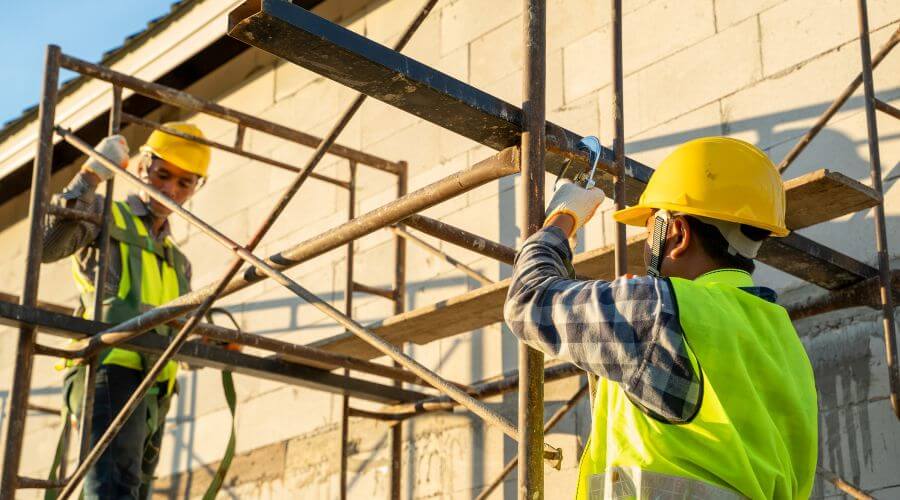 Professional gutter cleaning in Baring, WA